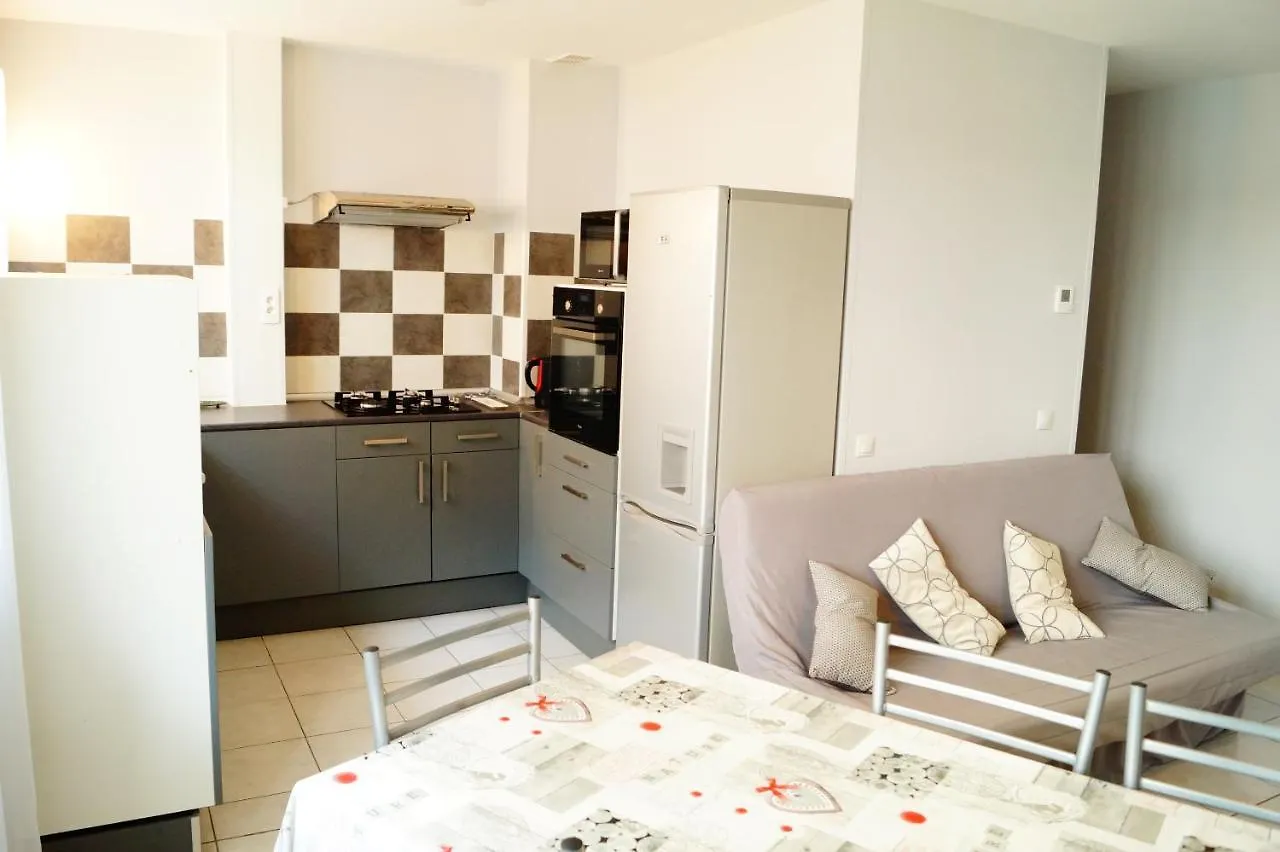 Apartment Gite One Luchon Appartement 6 Personnes Bagneres-de-Luchon