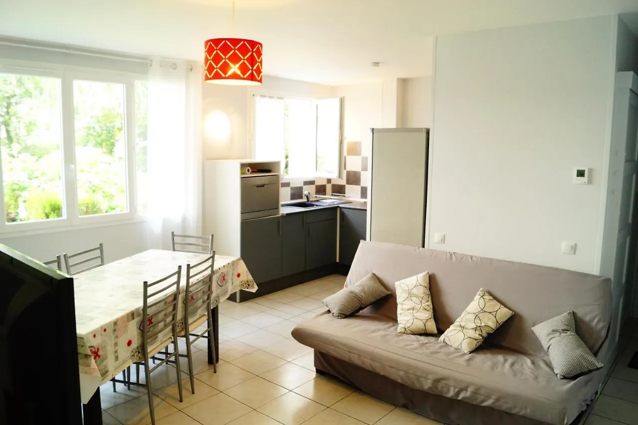 Gite One Luchon Appartement 6 Personnes Bagneres-de-Luchon 0*,  France